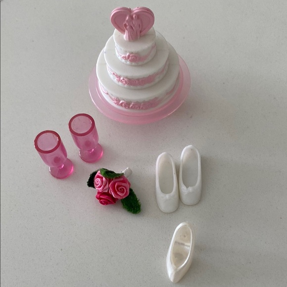 Barbie Dream Wedding Doll with Accessories - 2000 - Picture 6 of 8